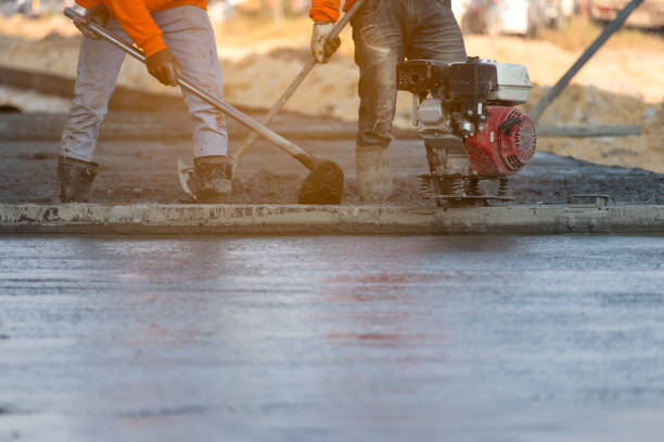 Best Concrete Pool Decks in Berea, OH